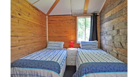 MY Fair Lady External Bathroom PET Friendly - Inverell Accommodation 6