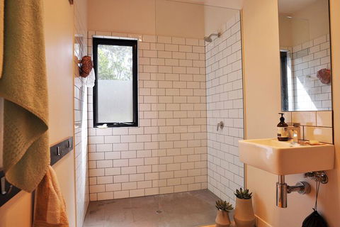 Armstrongs Close TO Beach - Inverell Accommodation 1