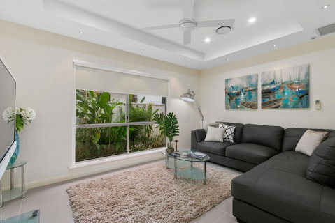 Luxury Living On The Beachfront - Inverell Accommodation 5