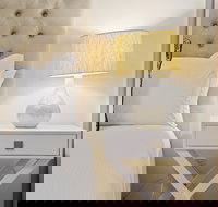 HomeHotel Luxurious next to Shopping - Inverell Accommodation