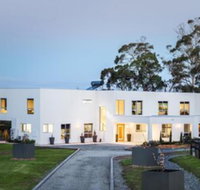 Paradise Point Tamar Valley Residence with Pool - Inverell Accommodation