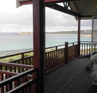 Bay of Islands B  B - Inverell Accommodation