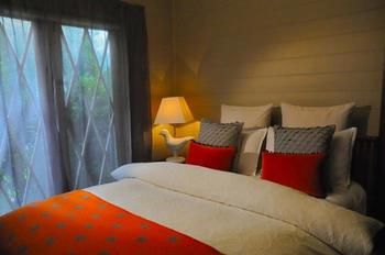 Acorn & Chestnut Hepburn Springs - Inverell Accommodation 4