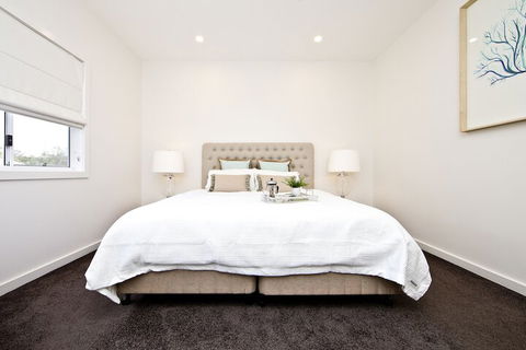 Shells Coastal Beach House - Inverell Accommodation 2