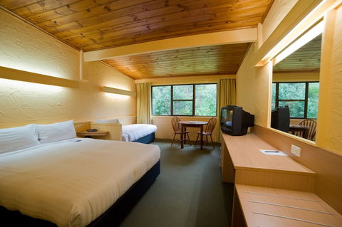 Strahan Village - Inverell Accommodation 6