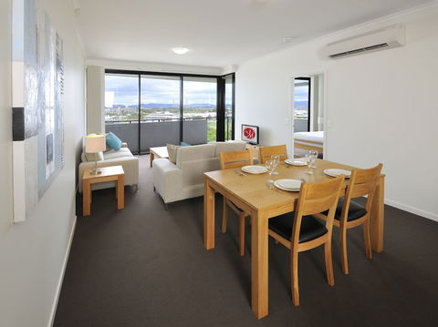 Apartments G60 Gladstone - Inverell Accommodation 1