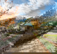 Oscar's on the Yarra - Inverell Accommodation