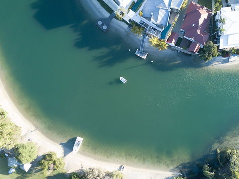 Nomads Noosa Backpackers Hostel - Inverell Accommodation 2