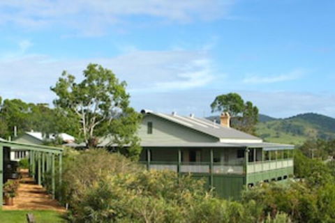 Amamoor Lodge - Inverell Accommodation 0