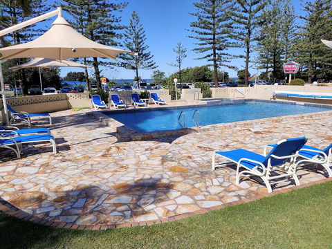 Southern Cross Beachfront Holiday Apartments - Inverell Accommodation 4