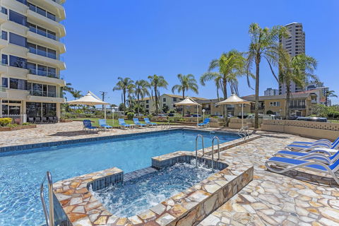 Southern Cross Beachfront Holiday Apartments - Inverell Accommodation 5