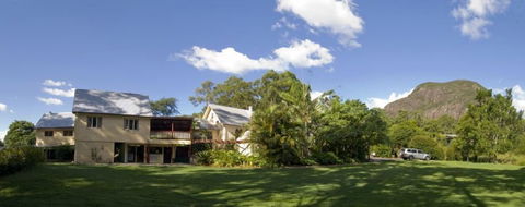 Glass House Mountains Ecolodge - Inverell Accommodation 0