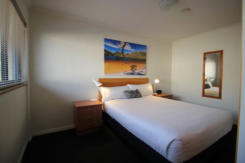 96 On Arthur Apartments - Inverell Accommodation 6