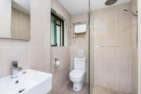 Atlantis - Inverell Accommodation 4