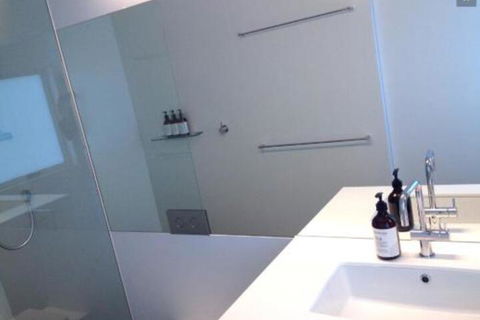 Avalon City Retreat - Inverell Accommodation 3