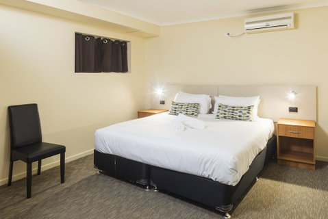 Nightcap At Balaclava Hotel - Inverell Accommodation 6
