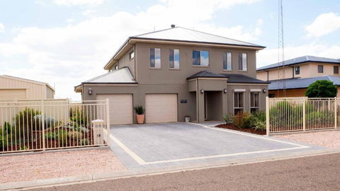 Rezare House Bed & Breakfast - Inverell Accommodation 3