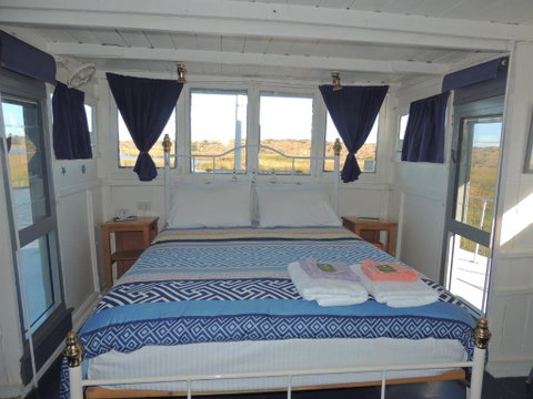 PS Federal Retreat Paddle Steamer Goolwa - Inverell Accommodation 4