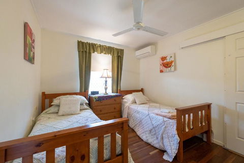 Southside Central Unit - Inverell Accommodation 6