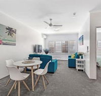 Zenith Unit 7 Shoal Bay