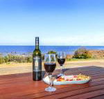 High Tide Wallaroo Beachfront Property Pet Friendly - Inverell Accommodation