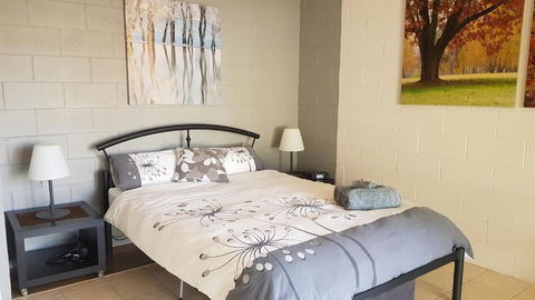 Stay Awhile In Port Pirie Min Stay 4 Nights - Inverell Accommodation 1