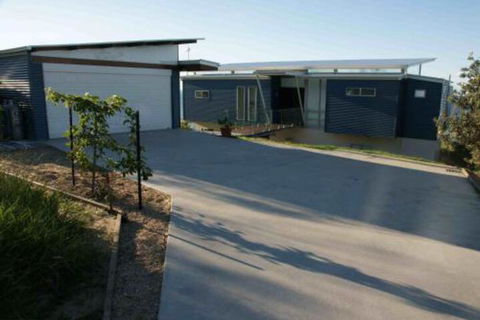 Allure - Inverell Accommodation 4