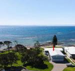 Ocean Blue Apartment Two oceanfront apartment - Inverell Accommodation