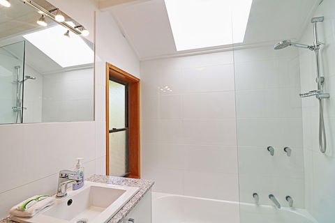 Seavista 2 - Inverell Accommodation 6