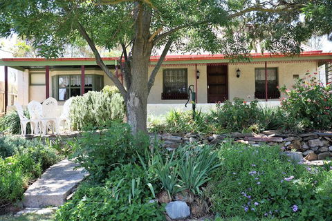 Ayers Burra - Inverell Accommodation 1