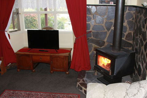 Ayers Burra - Inverell Accommodation 3