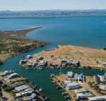 Pelican Landing Stunning Lake King Views - Inverell Accommodation