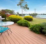 Getaway waterfront island living - Inverell Accommodation