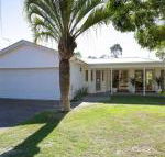 Bonito 26 Bonito Street pet friendly housewith aircon
