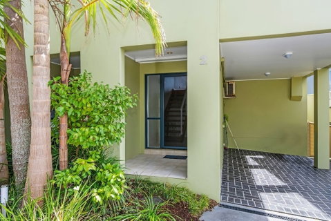 Angourie Blue Unit 2 - Inverell Accommodation 0