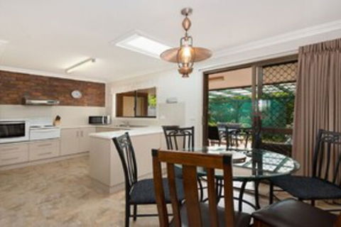 Alexander Palms - Inverell Accommodation 0