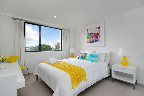 Newly Renovate Immaculate Cremorne One Bedroom Apartment CREM4 - Inverell Accommodation 3