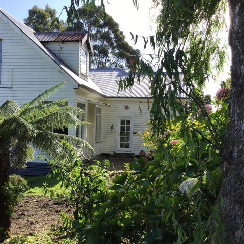 Harrison House - Inverell Accommodation 1