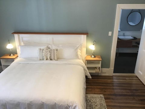 Harrison House - Inverell Accommodation 5