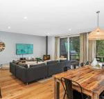 Pandanas Apartments 15A Mollymook Beach - Inverell Accommodation