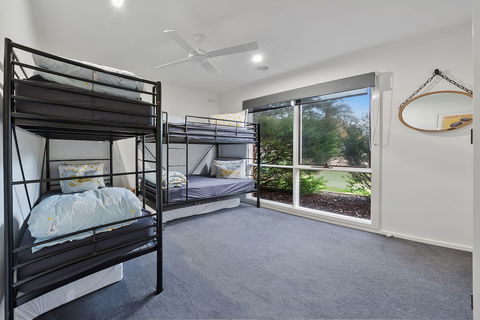 Lakeside Landing - Waterfront - Inverell Accommodation 2