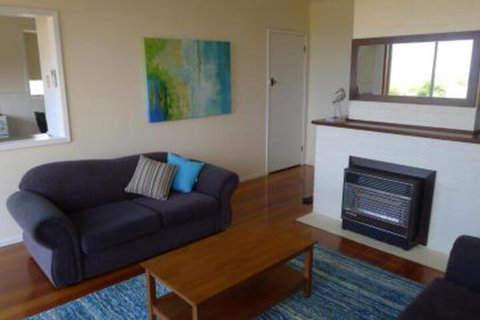 OCEAN BREEZE - Inverell Accommodation 6