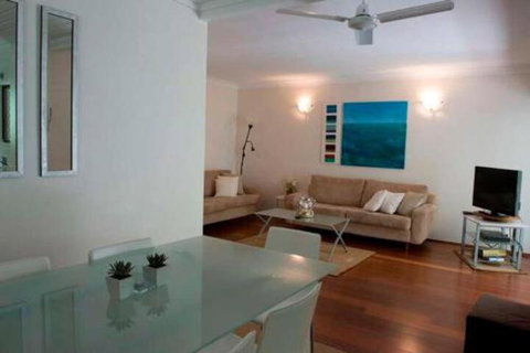 Absolute Beachfront Mooloolaba - Inverell Accommodation 3
