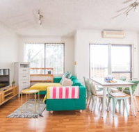 Simple Comfort 2bed1bath Unit in Meadowbank - Inverell Accommodation