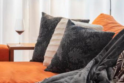 ULTRA SPACIOUS STYLISH HOME In PRESTONS SYDNEY - Inverell Accommodation 6