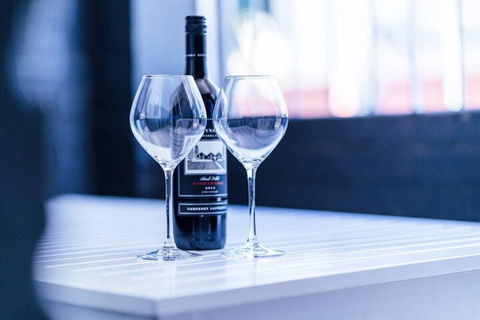 Dune Our Thing On Durham Wifi Nespresso Netflix - Inverell Accommodation 2