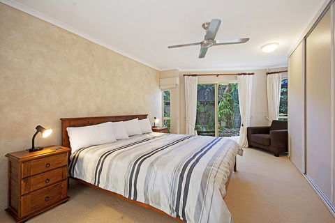 Tropical 5 Bedroom Family Getaway In Noosa Heads - Inverell Accommodation 3