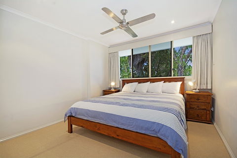 Tropical 5 Bedroom Family Getaway In Noosa Heads - Inverell Accommodation 4