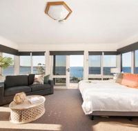 Tranquil Waters with Mesmerising waterviews