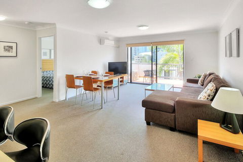 Airtrip Apartment On Russell St - Inverell Accommodation 5